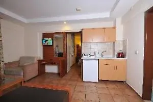 Greenpark 3* מרמריס